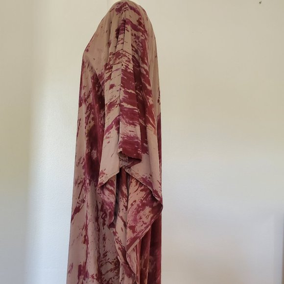 ******* SOLD **********  NEW Silk Caftan - Picture 10 of 16